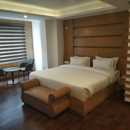 Hotel Beechwood Мусори Екстериор снимка