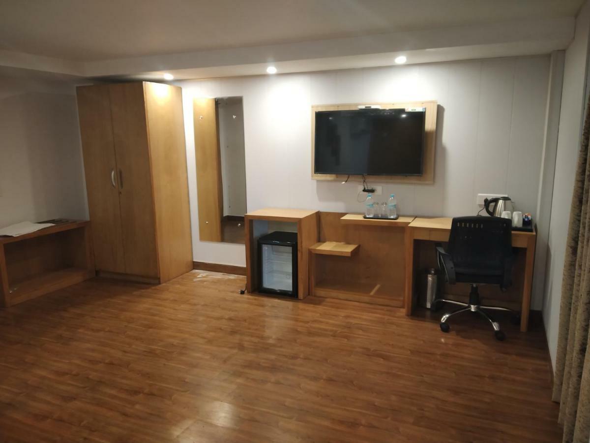 Hotel Beechwood Мусори Екстериор снимка