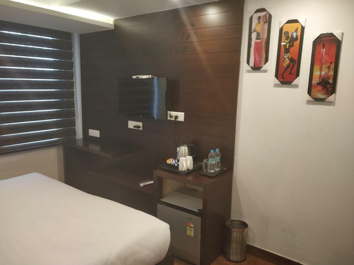 Hotel Beechwood Мусори Екстериор снимка