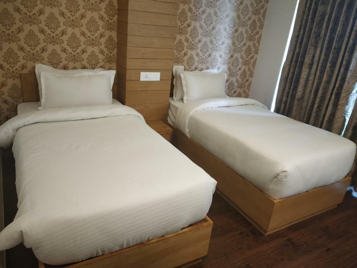 Hotel Beechwood Мусори Екстериор снимка