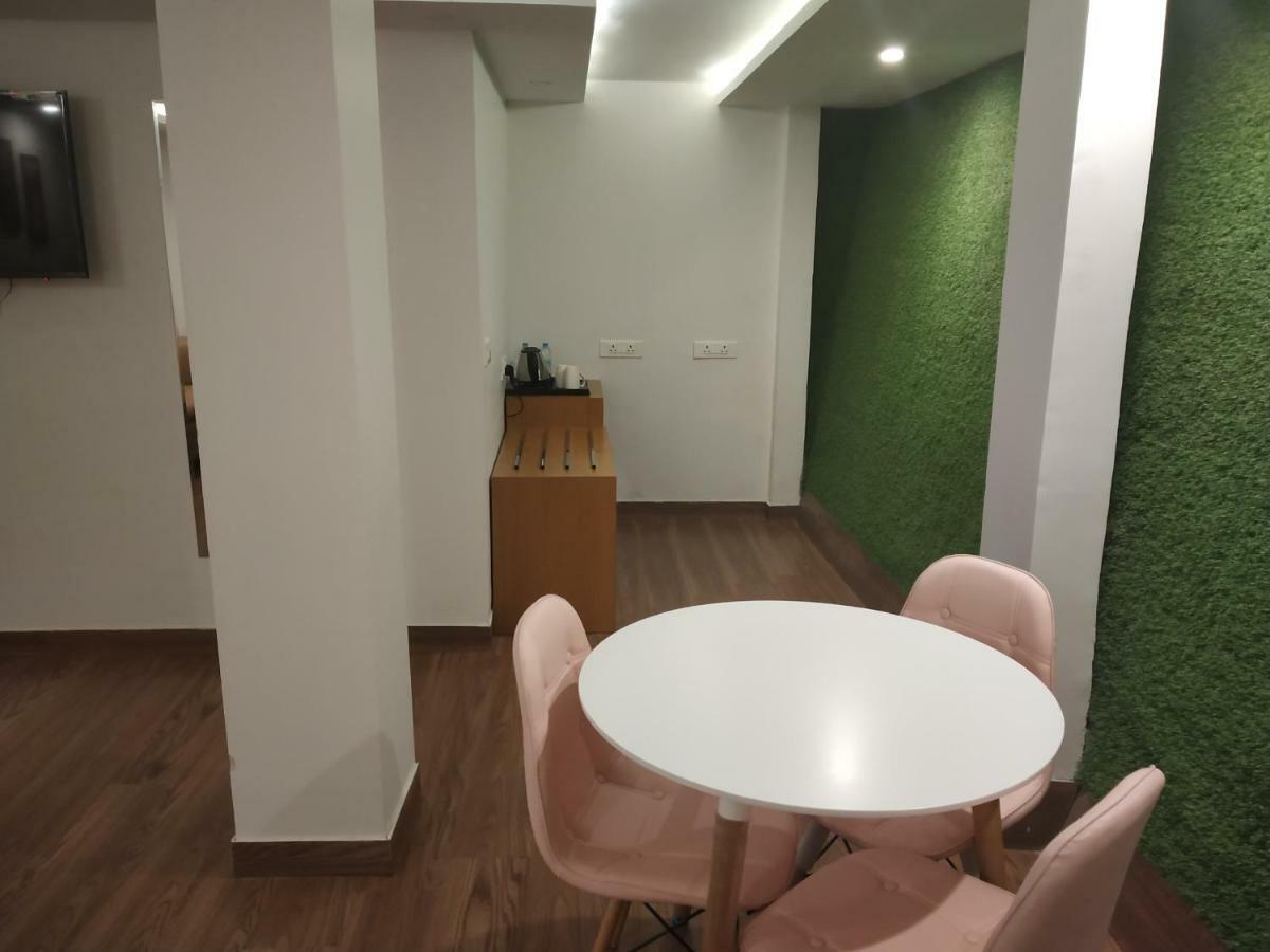 Hotel Beechwood Мусори Екстериор снимка